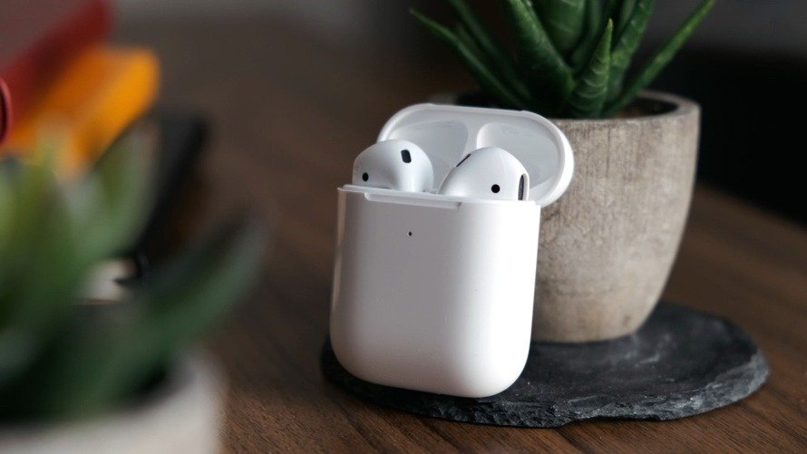 AirPods