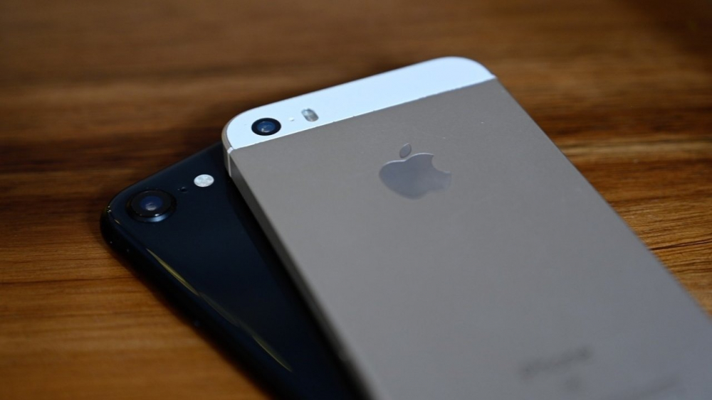 Tìm hiểu về pin iPhone và cách quản lý tình trạng, cách sạc để đảm bảo tuổi thọ