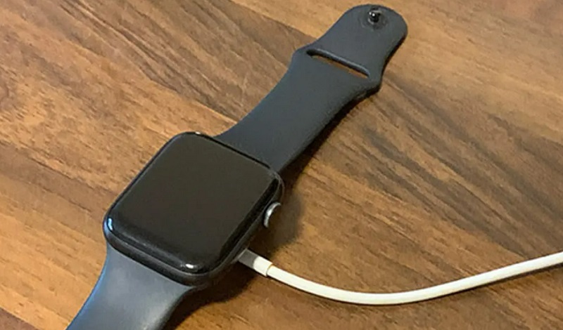 Lỗi Apple Watch sạc không được