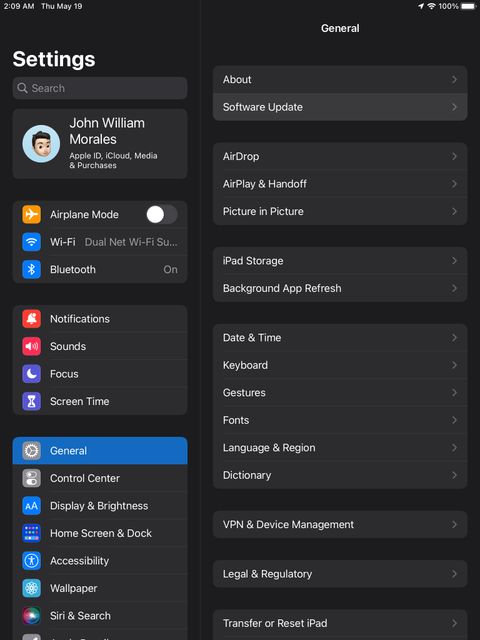 Kiểm tra các bản cập nhật ứng dụng và iOS