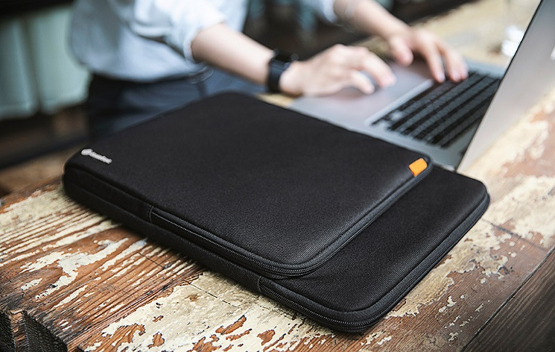 Túi chống sốc và balo cho macbook 