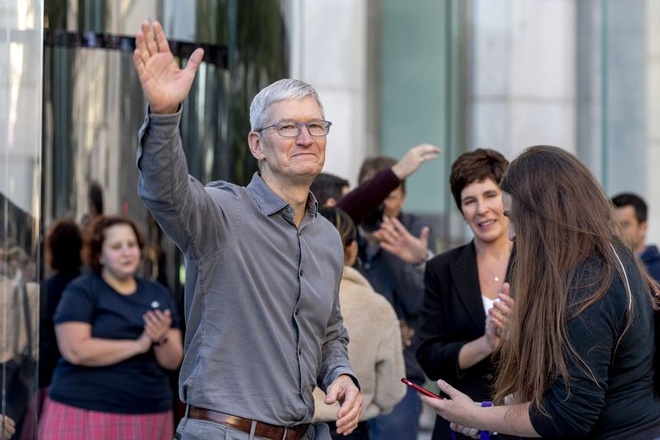 Jeff Williams se thay the Tim Cook lam CEO Apple anh 2