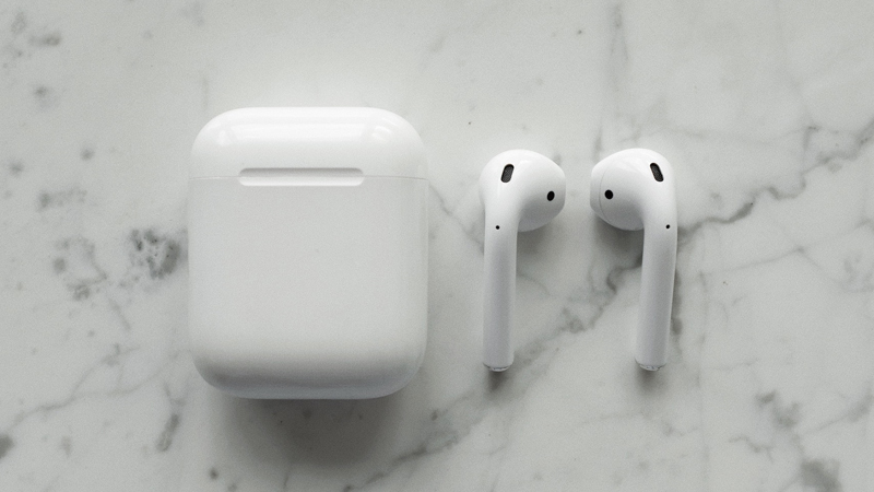 AirPods
