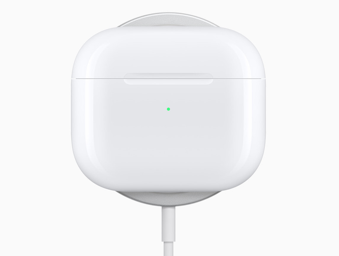 AirPods 3 hỗ trợ sạc không dây Magsafe và quẩn Qi