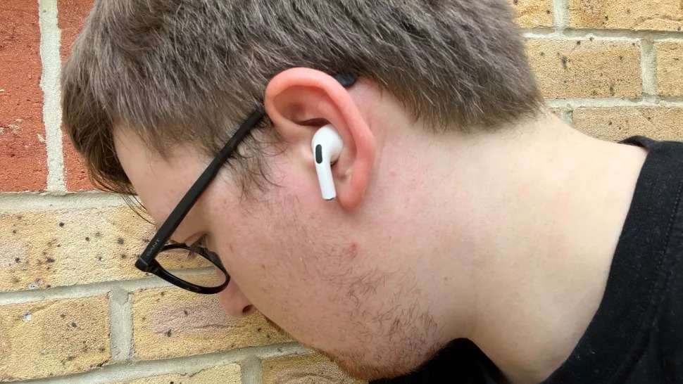 Quên AirPods đi, EarPods vẫn có thể là tai nghe phù hợp với bạn