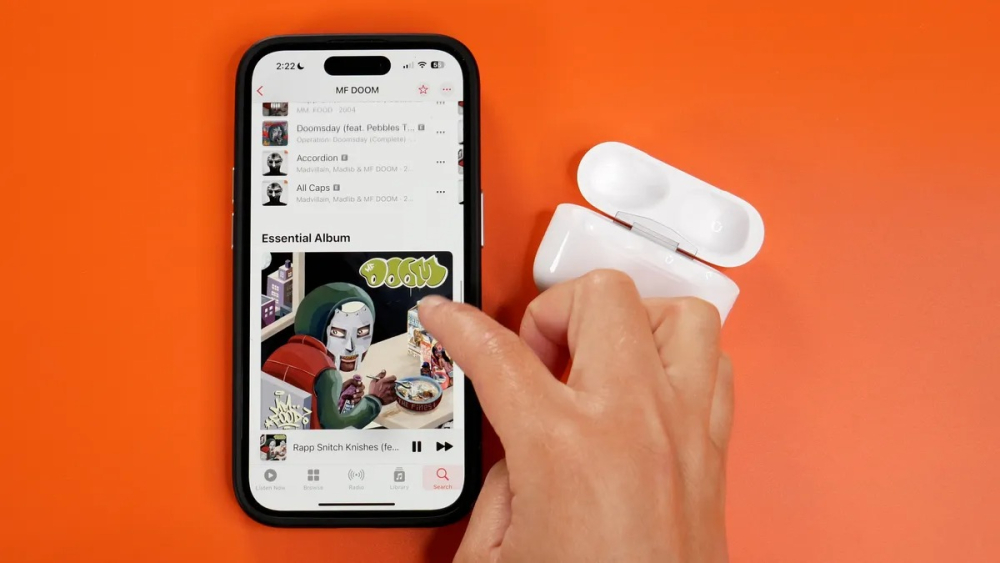 Đánh giá AirPods Pro 2 sau 2 tháng sử dụng: Bản nâng cấp đáng giá!