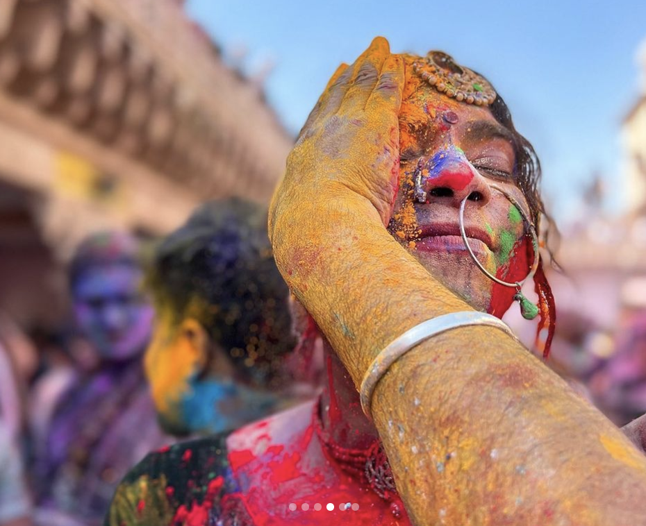 Ảnh chụp lễ hội Holi ở Ấn Độ bằng iPhone 13 Pro Max
