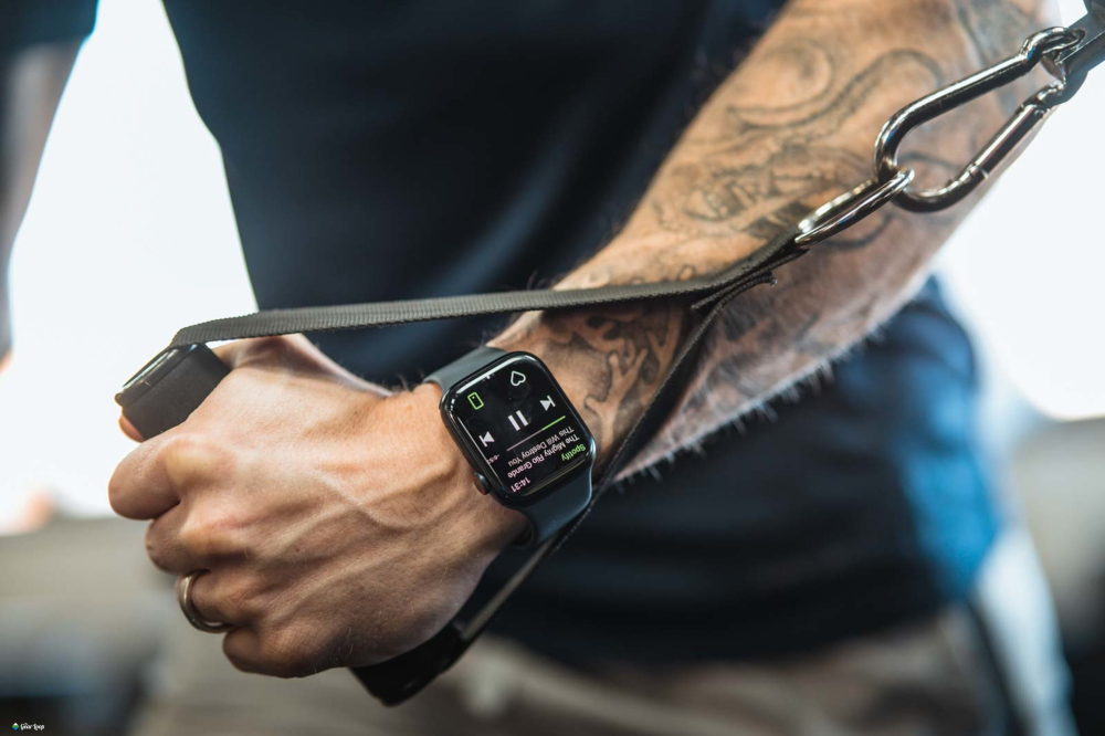 apple-watch-giup-ban-theo-doi-che-do-va-suc-khoe-trong-nam-2023
