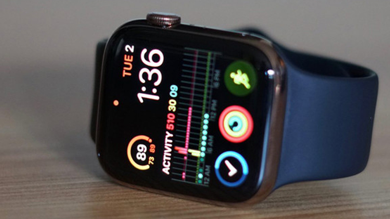 Apple watch series 8