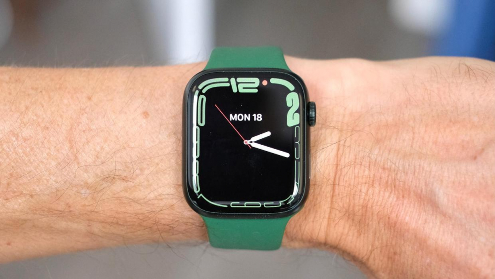 Apple Watch Series 7 giá bao nhiêu