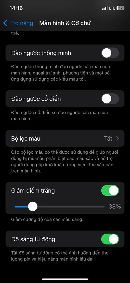 bạn nên sử dụng chế độ Độ sáng tự động