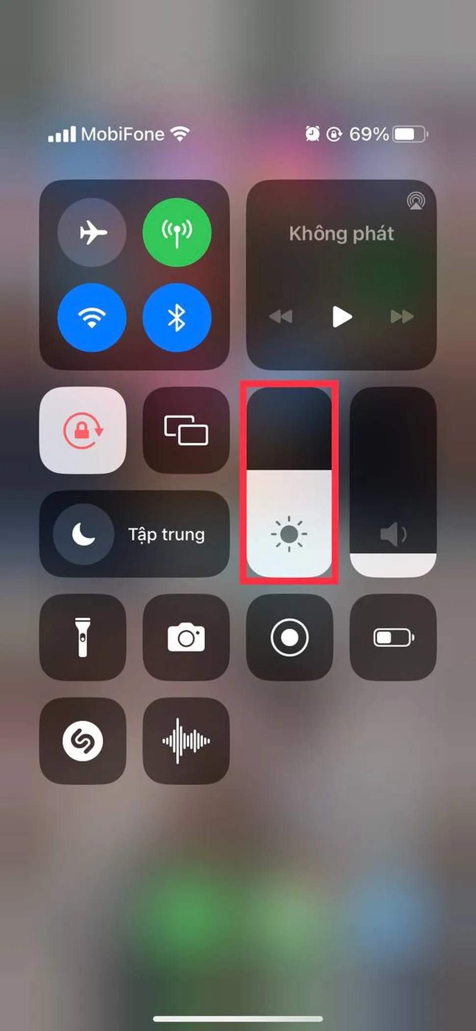 Bật mí 3 cách điều chỉnh độ sáng màn hình iPhone