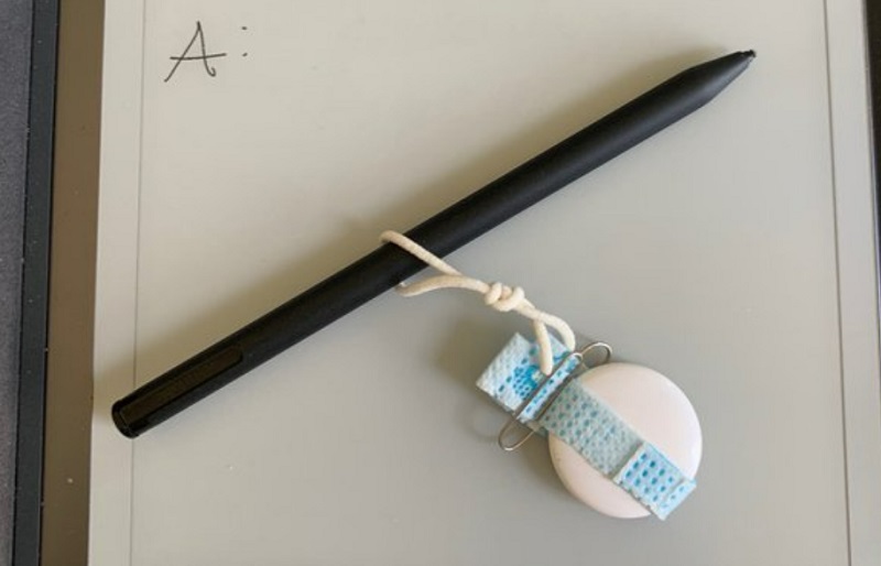 Gắn thêm thiết bị định vị GPS trên Apple Pencil 