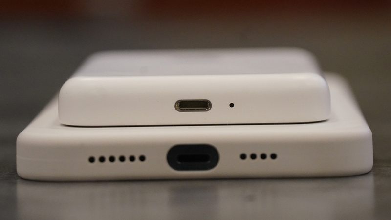 Bộ pin MagSafe mới của Apple