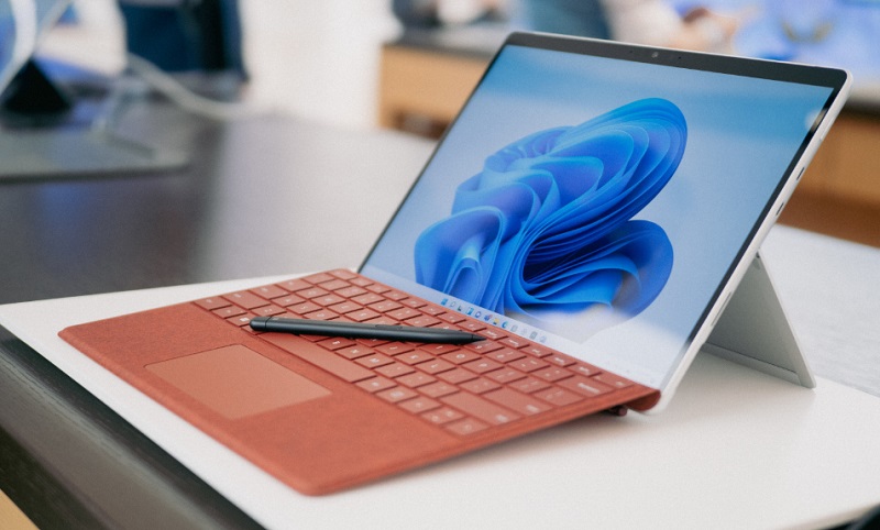 Microsoft Surface Pro 8