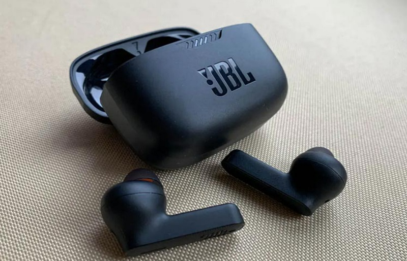 Tai nghe Bluetooth True Wireless JBL Tune 230NC