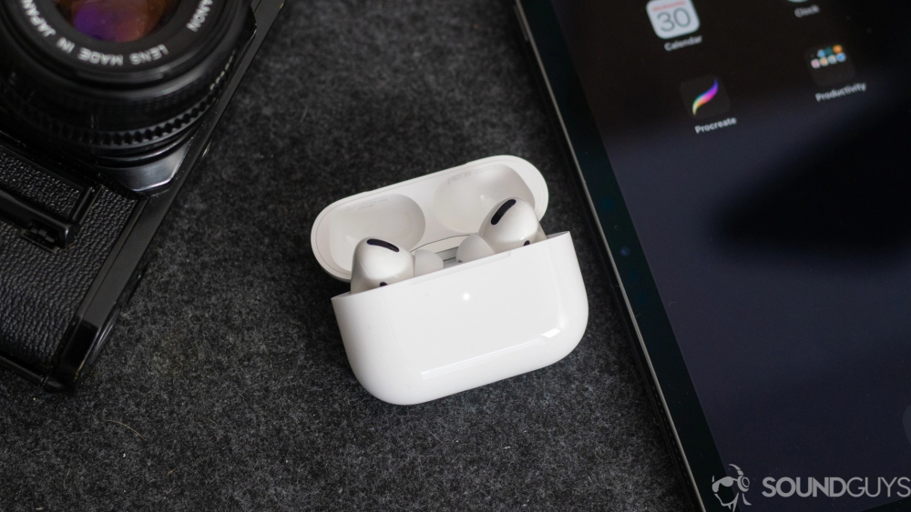 Cách bật AirPods