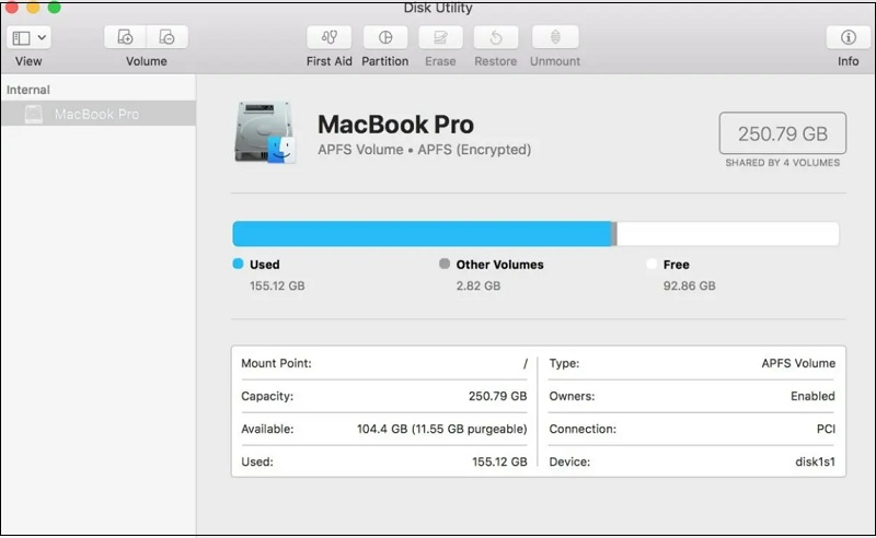 Xem ứng dụng Disk Utility để biết dung lượng ổ cứng 