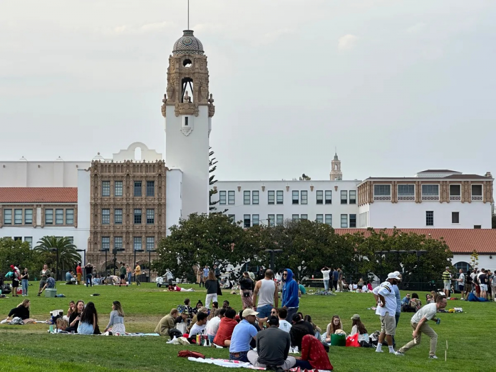 Đánh giá chi tiết camera iPhone 14 Pro: Vị vương mới trên thị trường di động với cải tiến đáng kể