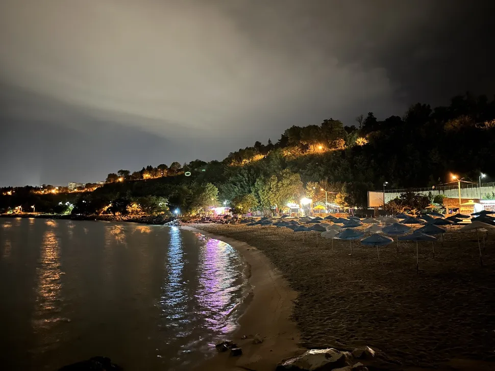 Camera iPhone 14 Pro Max chụp cảnh đêm