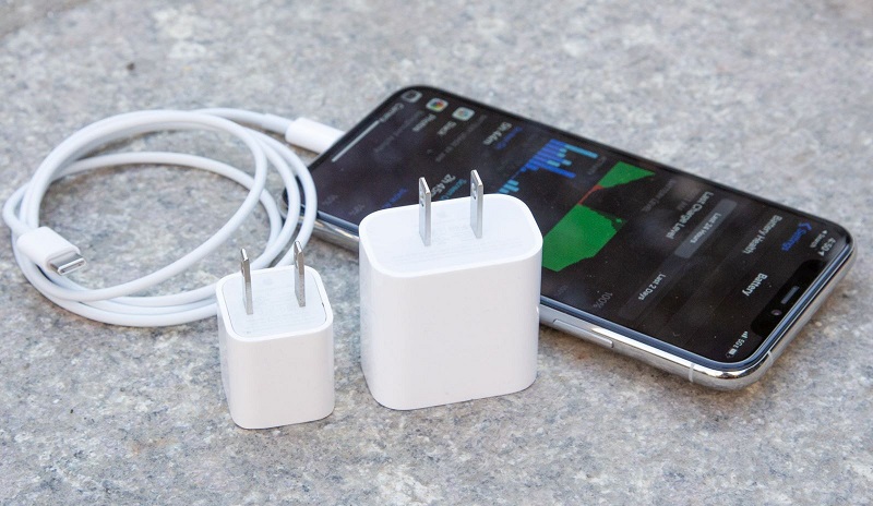 Cáp sạc, cốc sạc là gì?