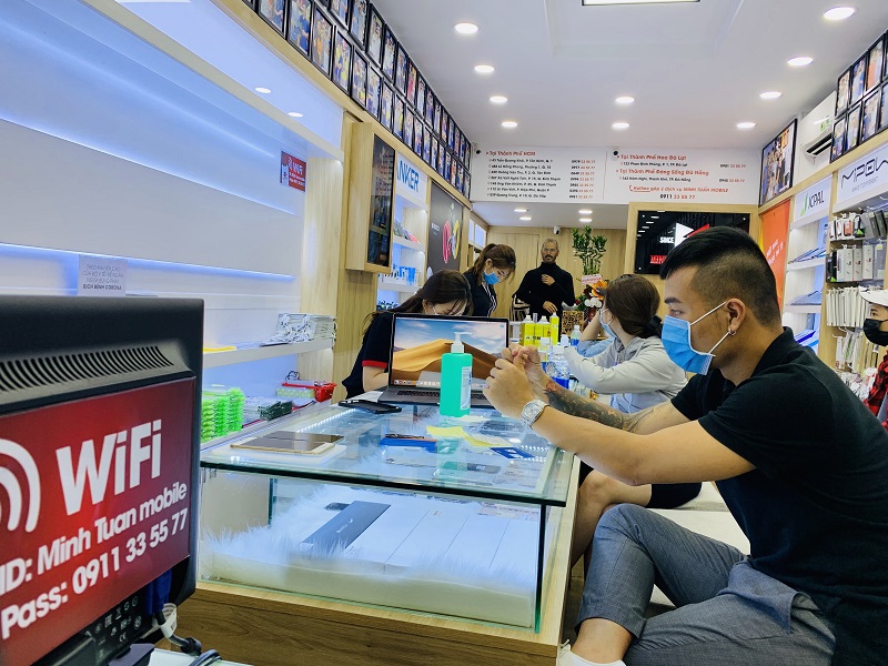 Mua cốc sạc, cáp sạc chất lượng tốt và giá tốt tại Minh Tuấn Mobile