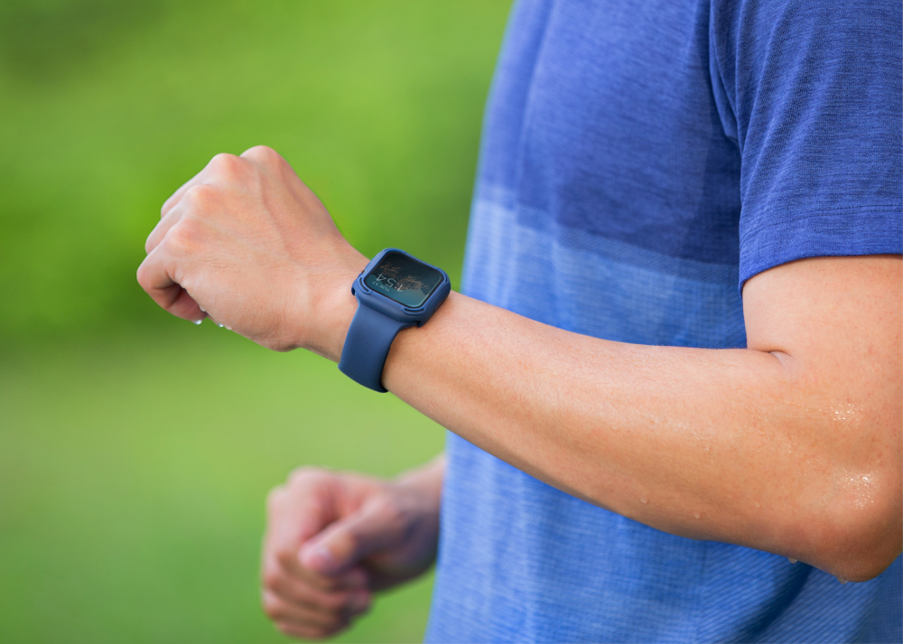 Ốp Apple Watch UNIQ Torres 40mm