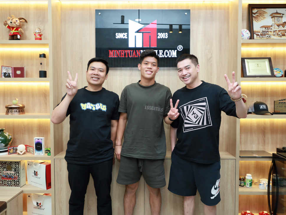 Cầu Thủ Nguyễn Đức Việt yêu thích Loa Marshall