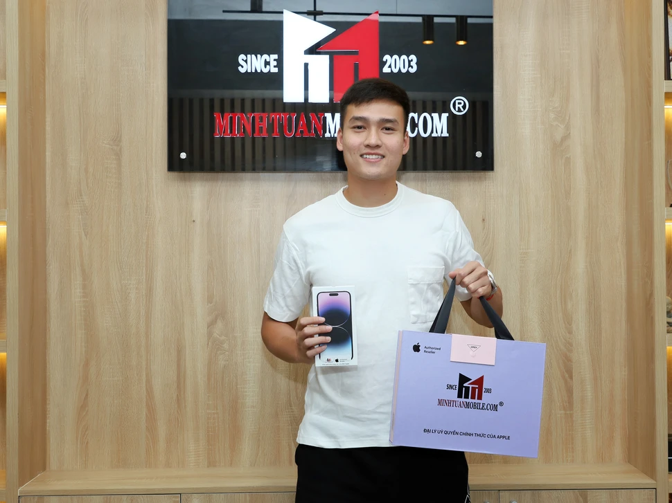 Bùi Hoàng Việt Anh 