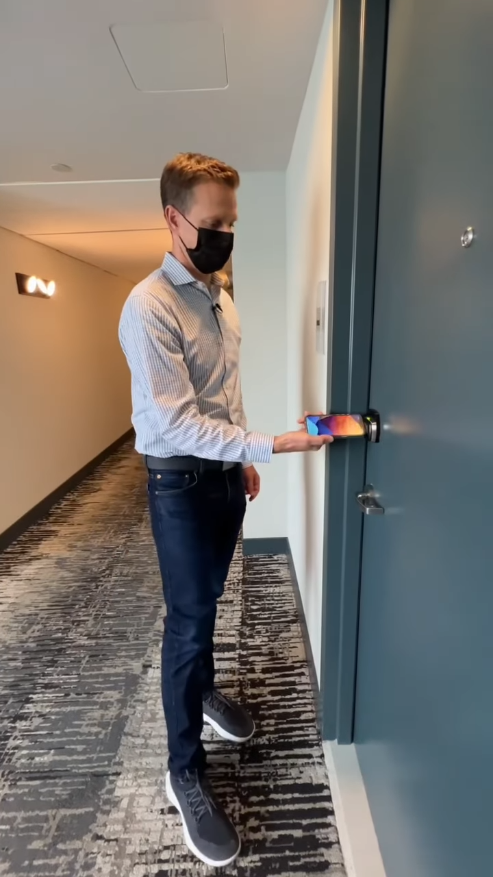 ứng dụng ví hyatt chìa khóa phòng khách sạn