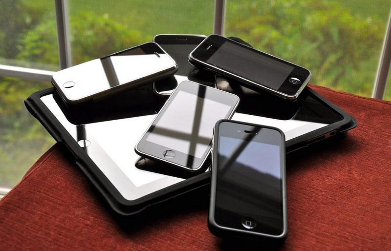 Giá thành iPhone có xu hướng càng ngày càng tăng