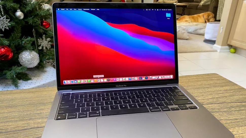Có nên mua MacBook Pro M1 vào thời điểm cuối năm 2022, sử dụng có tốt không?