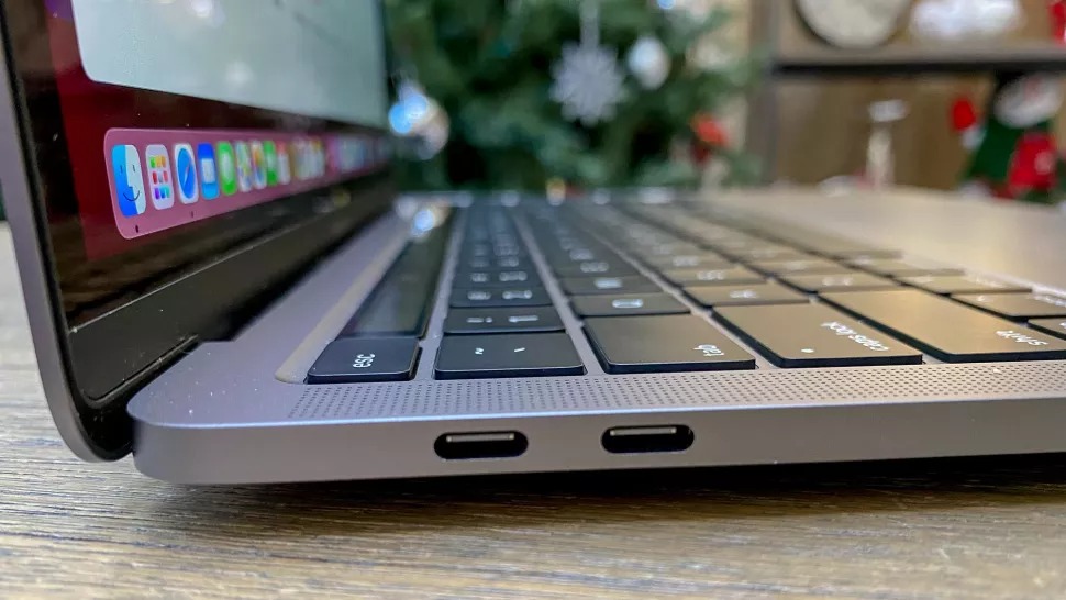 Có nên mua MacBook Pro M1 vào thời điểm cuối năm 2022, sử dụng có tốt không?