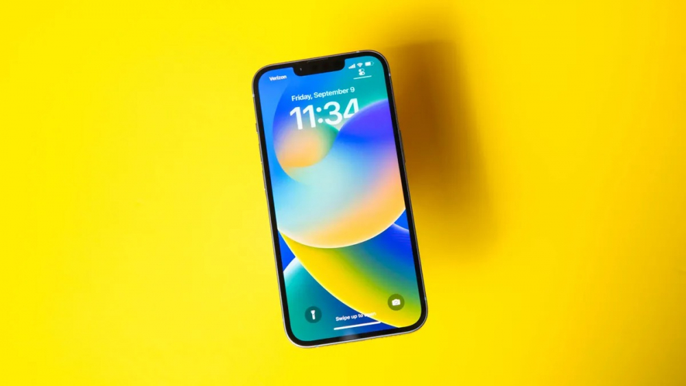 Đánh giá nhanh iPhone 14: Một bản nâng cấp tốt cho hầu hết mọi người với giá cả phải chăng