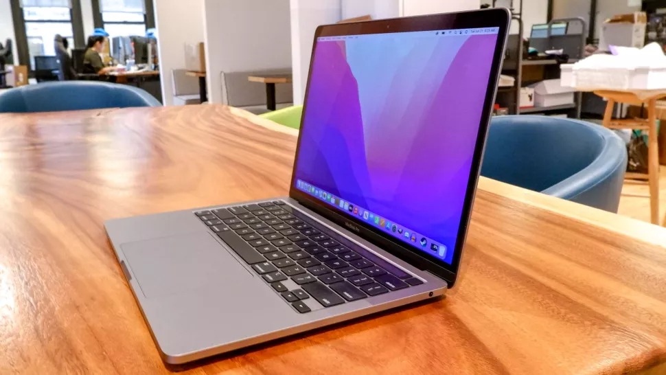 Đánh giá MacBook Pro 13 inch M2 2022