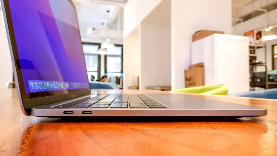 Đánh giá MacBook Pro 13 inch M2 2022