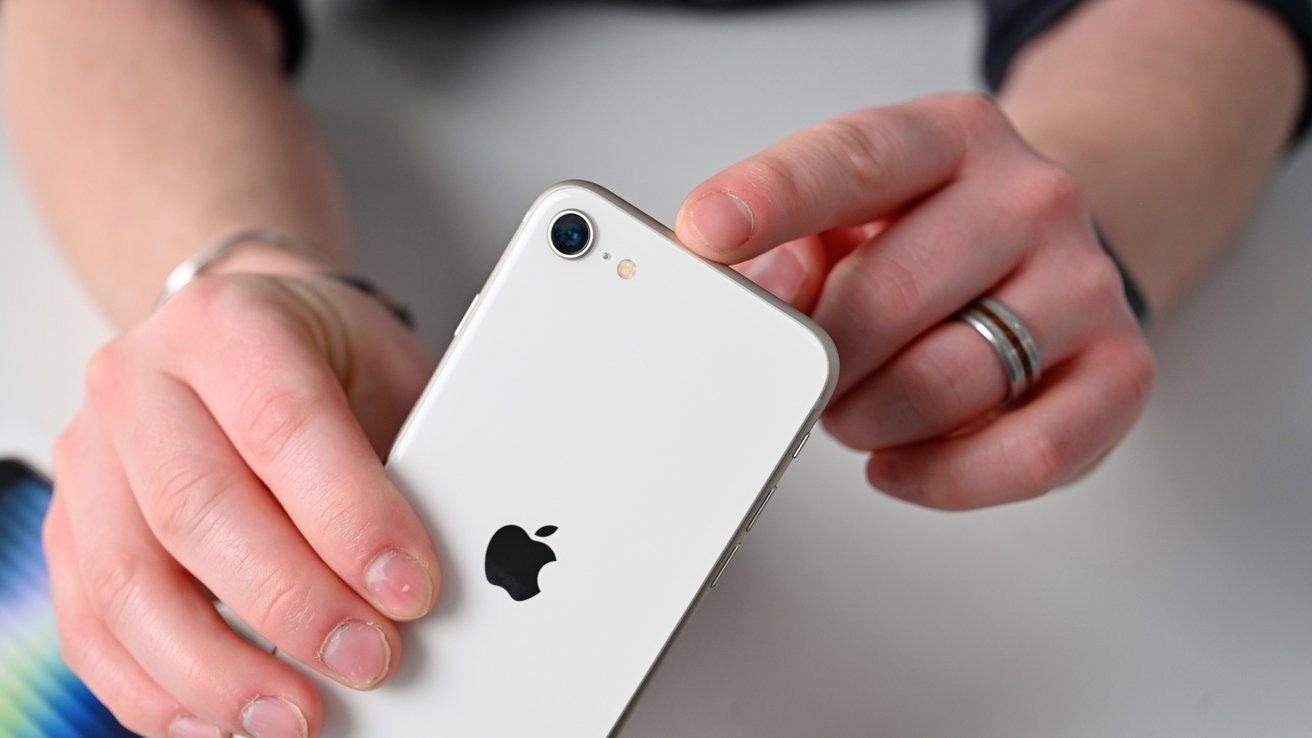 Đánh giá iPhone SE 2022