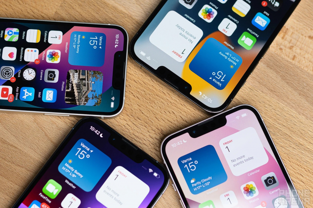 iPhone SE vs iPhone mini