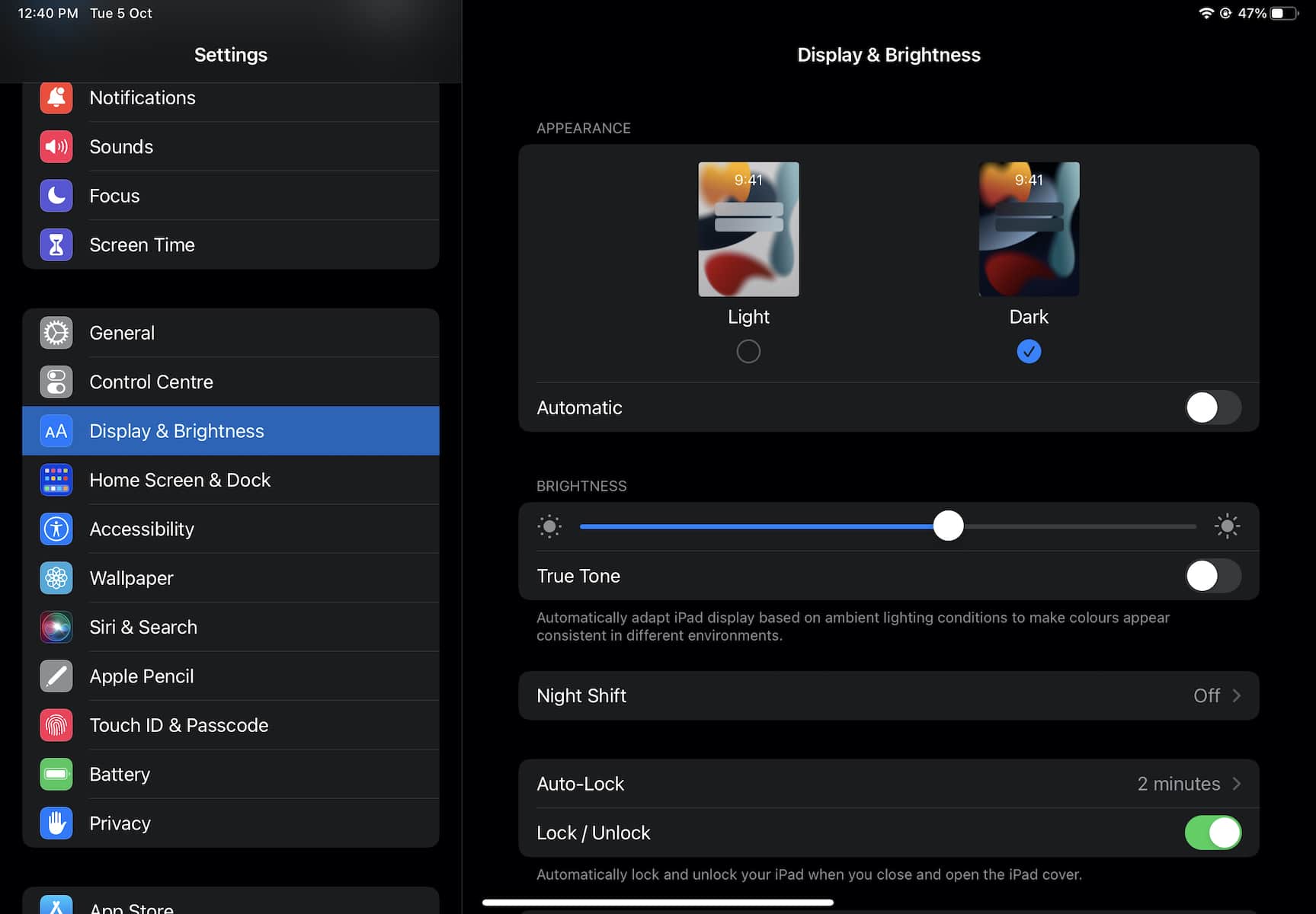 Sử dụng Chế độ tối