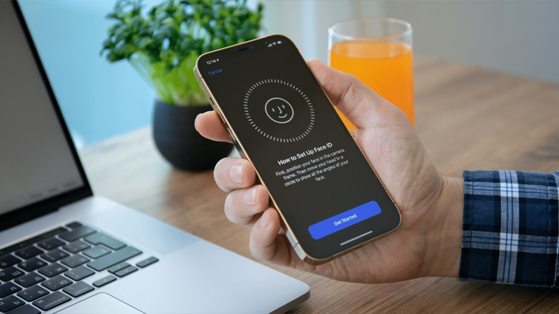 Sử dụng Face ID với khẩu trang trên iPhone