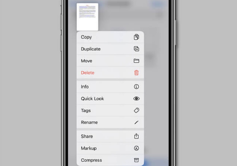 Khi bạn muốn mở file, bạn chạm vào nó để xem trước, hoặc nhấn giữ để mở menu pop-up