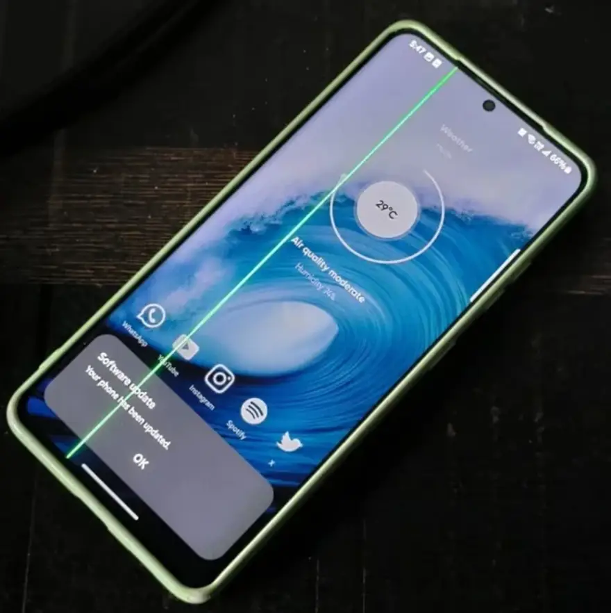 Lỗi màn hình sọc xanh sẽ được Samsung sửa chữa miễn phí