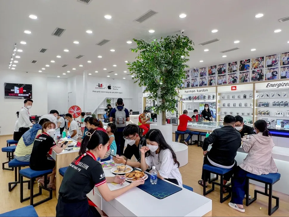 Minh Tuấn Mobile hưởng ứng giờ trái đất.