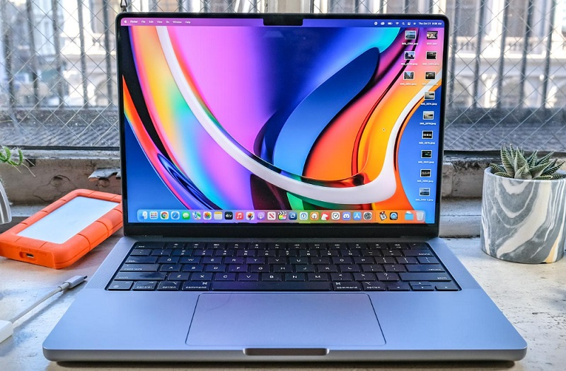 MacBook Pro 14 inch