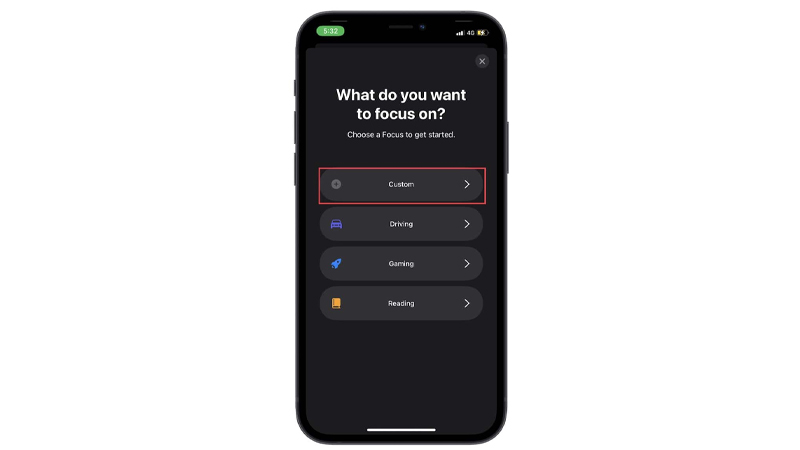 Nhấn vào Tùy chỉnh trong Chế độ lấy nét trên iPhone