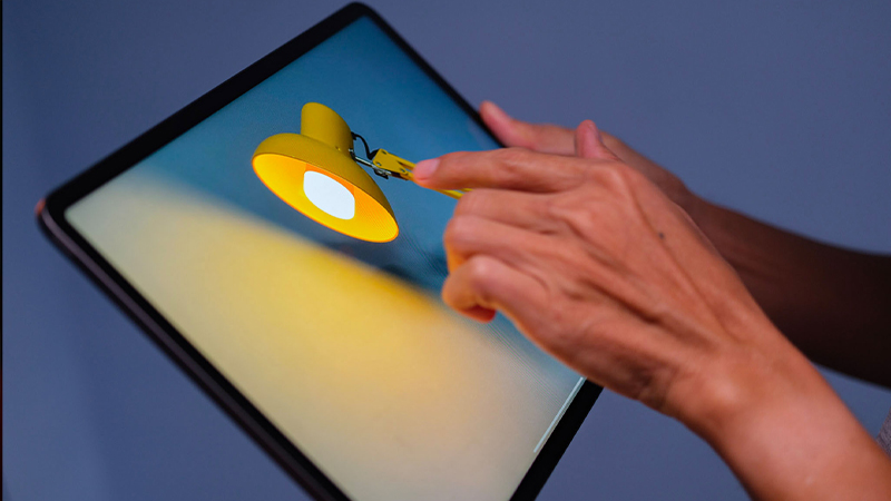 iPad màn hình OLED