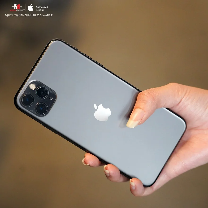 iPhone 11 Pro Max vẫn nhận được nhiều sự ủng hộ của Khách hàng