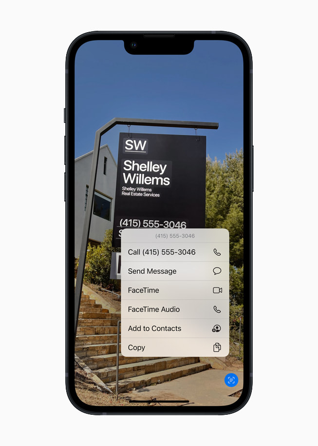 iPhone 13 tự phân tích kí tự trên ảnh thông minh