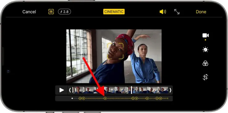 Các chấm màu vàng cho biết vị trí các điểm lấy nét đã thay đổi