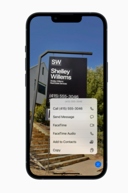 iPhone 13 mini 256 GB trích lọc kí tự qua camera thông minh